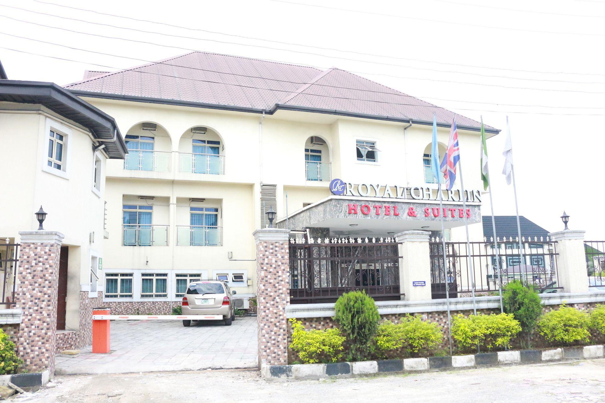 Royal Charlin Hotel And Suites Port Harcourt Buitenkant foto
